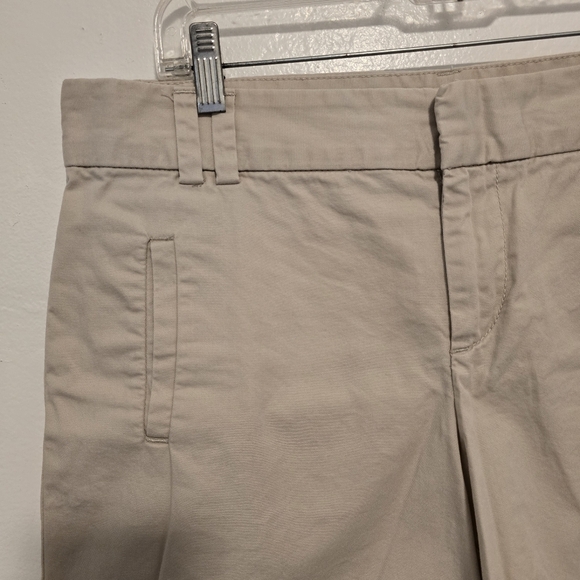 Ann Taylor LOFT - 5" High Waist Khaki Shorts - Picture 3 of 11